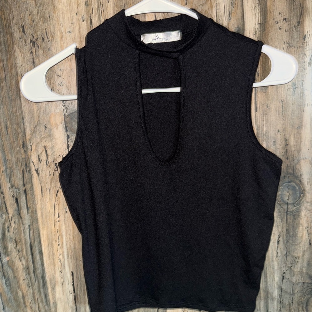 Black Sleeveless Top
